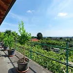 Vista Monviso Feriehus *